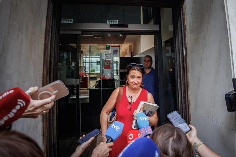 Santos Cerdán: el PSOE le señala como "jefe" y autor de engaños en las cloacas
