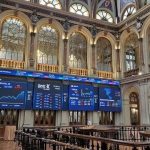 El IBEX 35 se dispara y la luz marca récords: análisis de la situación