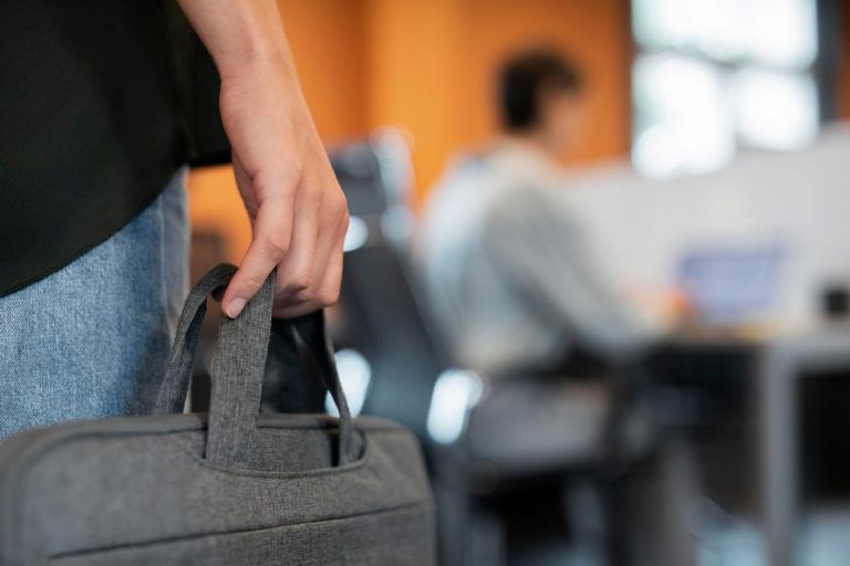 Absentismo laboral España: El coste de las bajas supera los 92.000 millones de euros