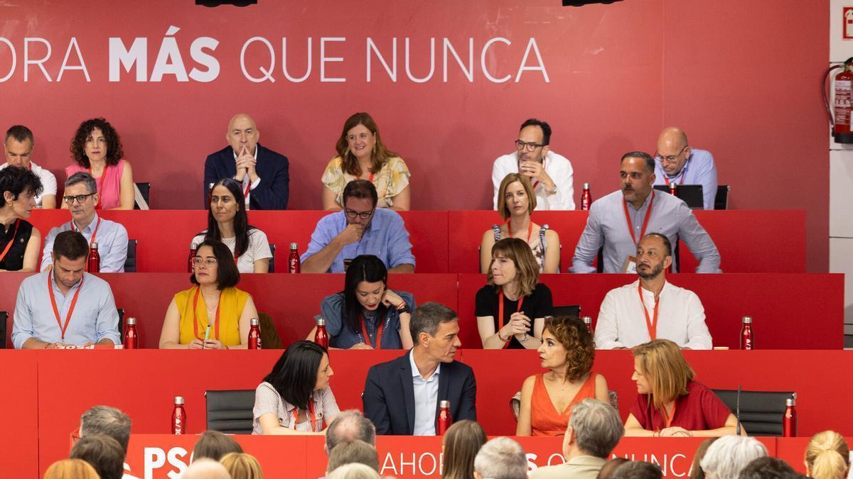 Page tumba a Sánchez en el Comité Federal del PSOE: "El peor momento de ...