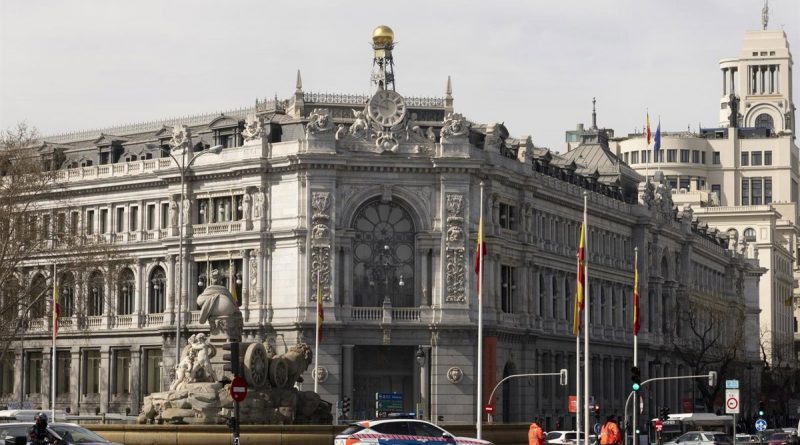 Zapatero malvendió reservas de oro por 2.180M€: hoy valdrían 16.000M€ (630% más)
