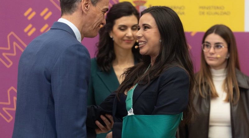 Sarah Santaolalla: la tertuliana sanchista en el ojo del huracán