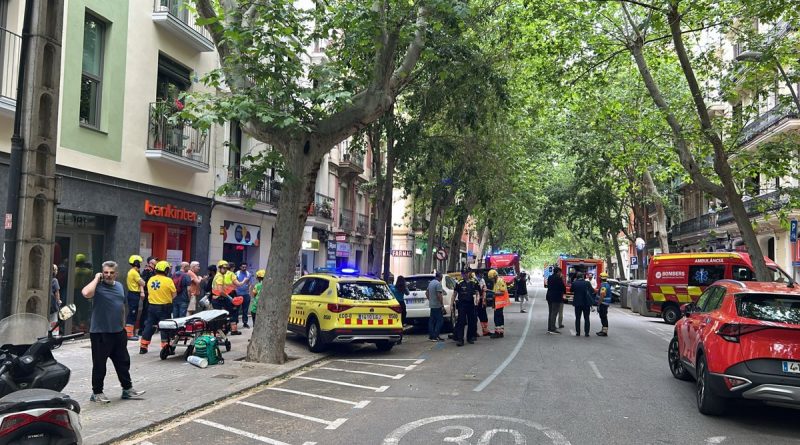 Allariz: Hombre amenaza con volar edificio con bombonas de butano y se arroja al vacío