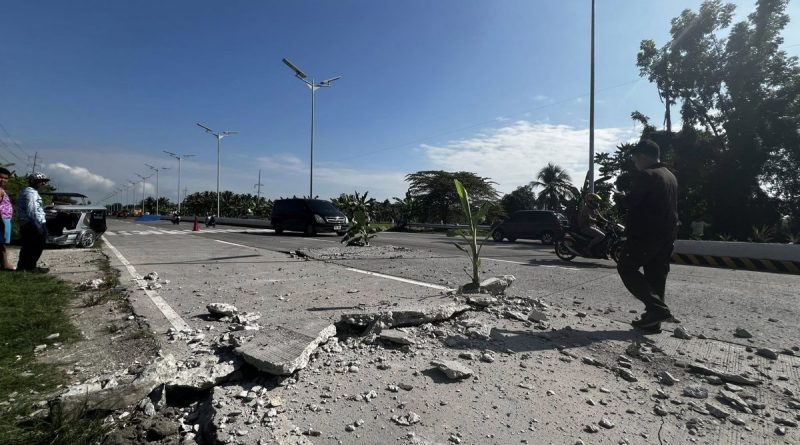 Terremoto 7.8 Filipinas: Al menos 14 muertos y alerta de tsunami en Mindanao