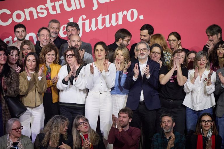Crisis en Sumar: Dimisiones clave y vacío de poder ahogan al partido de Yolanda Díaz