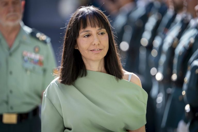 Mercedes González, directora de la Guardia Civil, bajo el foco por sus comunicaciones con la 'fontanera' del PSOE