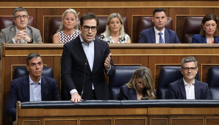 Ester Muñoz defiende el requisito de empadronamiento para el abono transporte de Madrid
