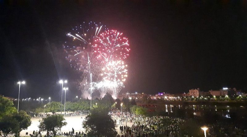 El Badajoz asciende a Segunda RFEF tras empatar 1-1 contra el CD Cuarte en 'El Lobo'