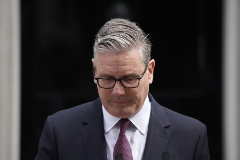 Keir Starmer dimite como Primer Ministro británico: Última hora y quién le sucederá