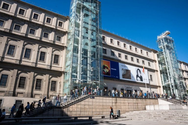 Huelga actualidad España: el país al borde del colapso por bloqueo patronal