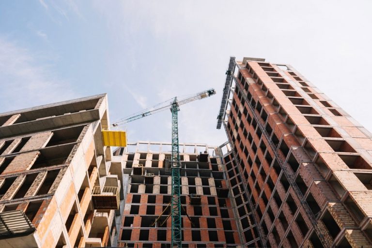 Vivienda nueva España: el precio sube un 9,7% y marca récord histórico en 2026