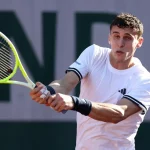 Matteo Berrettini gana a Juan Cerúndolo en Roland Garros