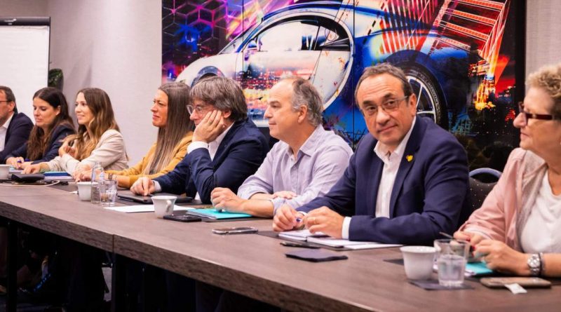 Junts: Puigdemont guarda silencio ante la victoria de Martí Galbis en las primarias de Barcelona