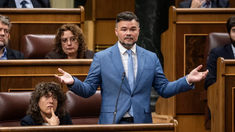 Juan Soto Ivars destroza a Rufián: "Es parte inseparable del sanchismo"