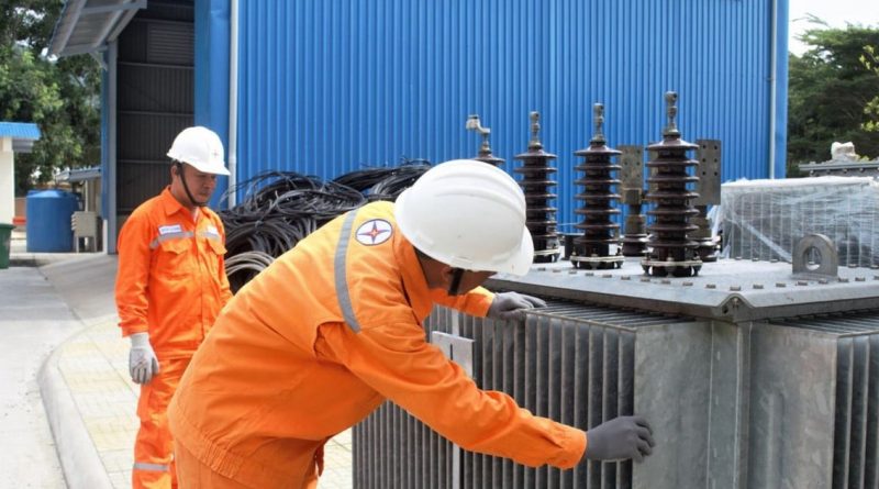 Precio luz julio: Se dispara a 213 €/MWh por ola de calor. ¿Cómo afecta a tu factura?
