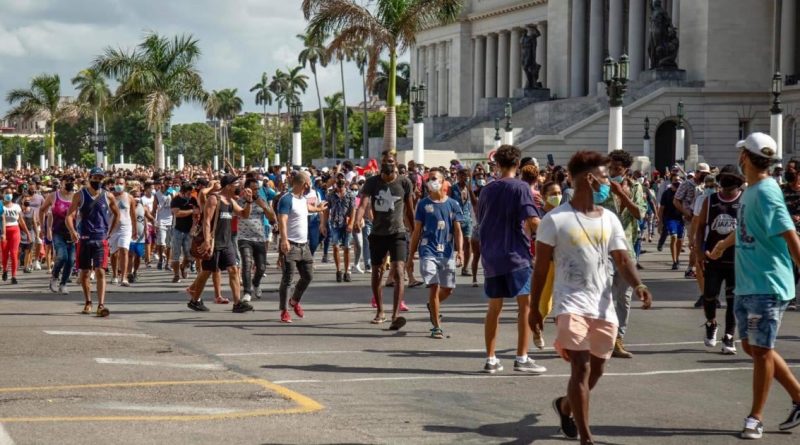 Cuba: El régimen de Díaz-Canel ahoga la disidencia y la esperanza popular