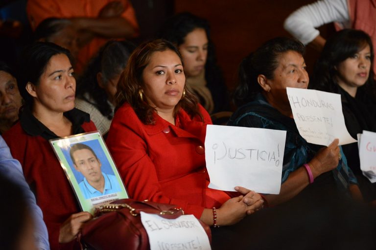 La Justicia investiga a una diputada de Vox en Cantabria por el uso de un bolígrafo espía