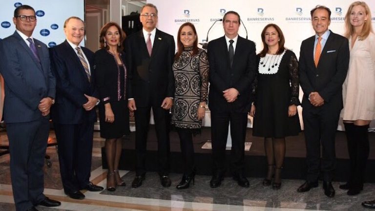 Análisis de la 'Prioridad Nacional': el concepto de Vox que marca la política española y la división en el PP