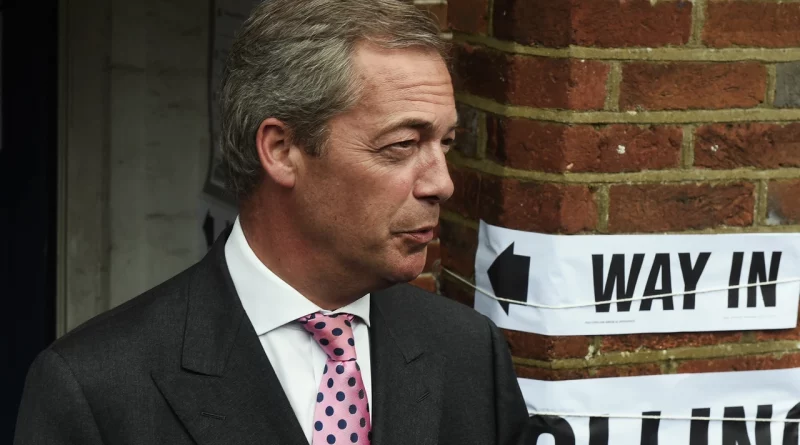 Nigel Farage dimite: Escándalo millonario y investigación parlamentaria sacuden al líder de Reform UK
