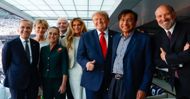 Claudia Sheinbaum y Donald Trump, juntos en el palco presidencial de la final del Mundial 2026