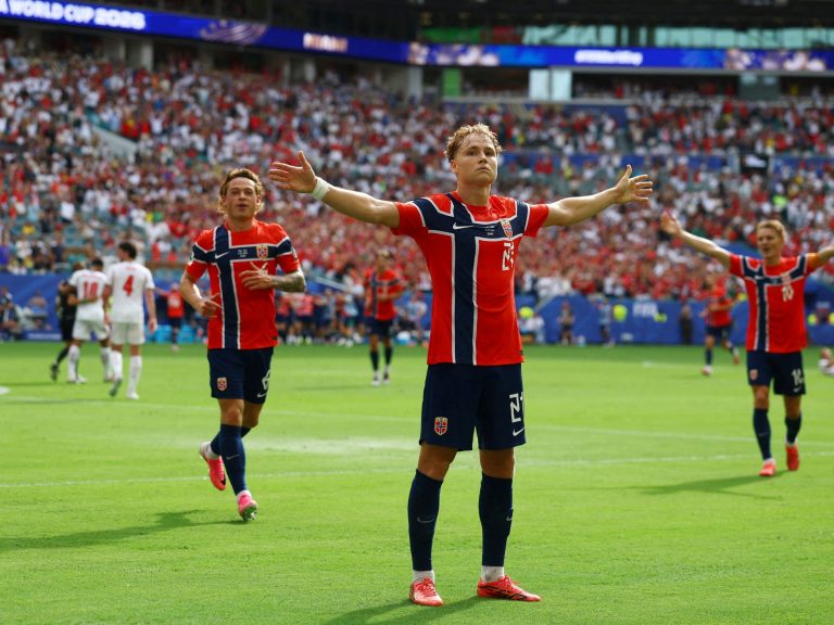 Golazo de Schjelderup: Noruega vence a Inglaterra y avanza en el Mundial 2026