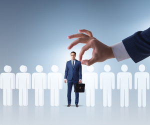 Empleo tendencia 2026: la IA redefine puestos clave y el mercado laboral se dispara