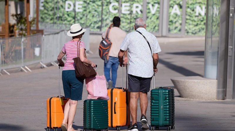 Pensión: 37 años cotizados para el 100% desde 2027