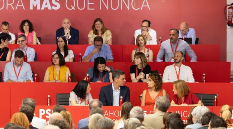 Pedro Sánchez humilla a Emiliano García-Page: le recuerda su traición al PSOE en 2016