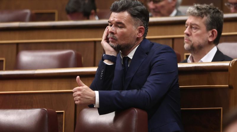 Jesús Cintora vs Feijóo: El presentador defiende RTVE de los ataques del PP
