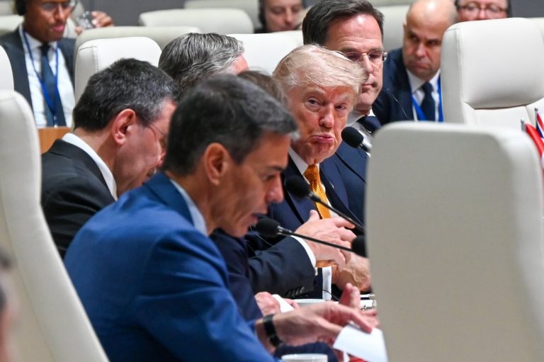 Trump amenaza con cortar comercio a España: "Aliado terrible"