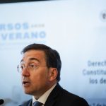 Albares minimiza amenaza comercial de Trump: "Es su forma de hacer política"