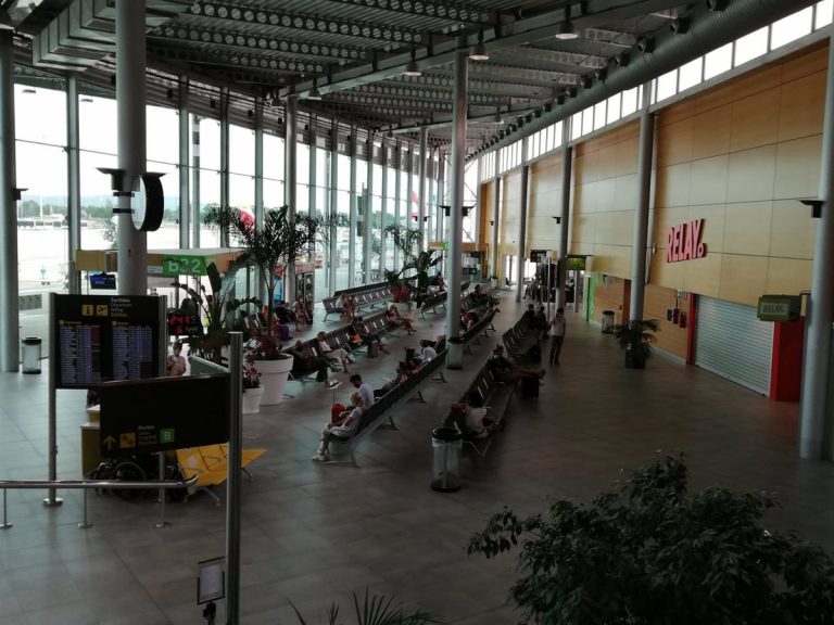 Aeropuerto de Gibraltar: España levanta el veto a los vuelos tras acuerdo Brexit