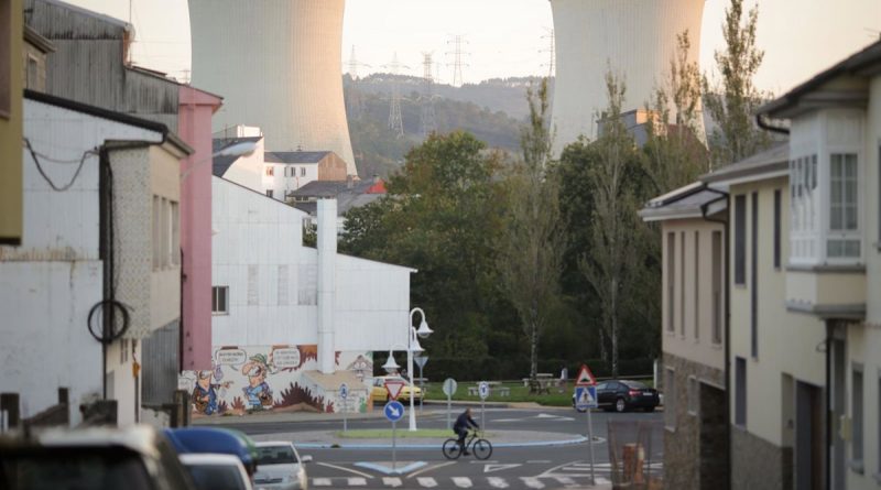 As Pontes: Falla la demolición de las torres, ¡14 minutos de agonía y polémica!