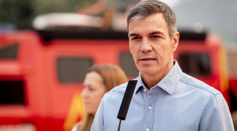 Pedro Sánchez homenajea a Manuel Escudero en Ferraz: su legado impulsa la transformación del socialismo