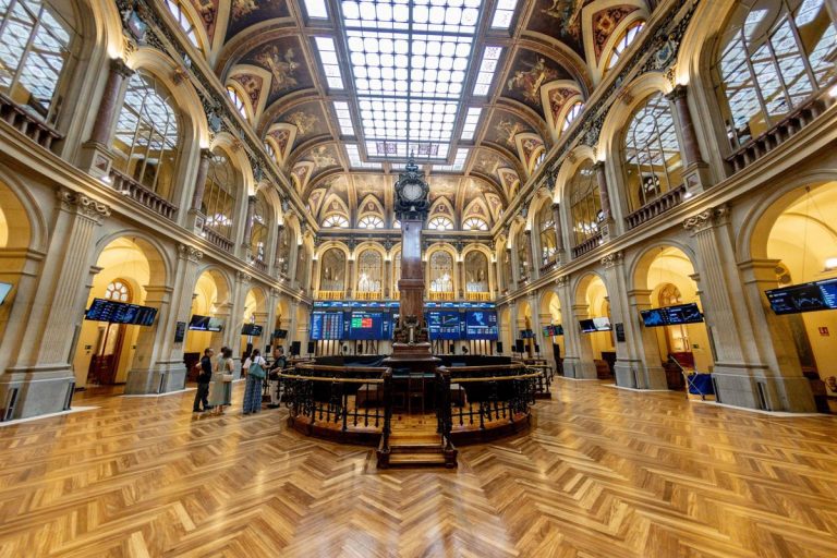IBEX 35: Euforia bursátil cerca de máximos históricos, ¿hasta dónde llegará?