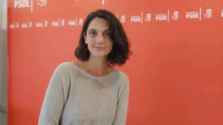 Pilar Sánchez Acera: Cesada de Paradores sin Detalles | Noticias España