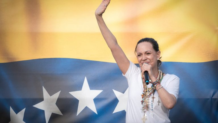 Marco Rubio y Delcy Rodríguez: EE.UU. envía ayuda "contundente" a Venezuela tras el seísmo