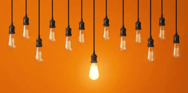 Precio de la luz: sube un 73% este lunes, ¿cuánto te costará? | OKDiario