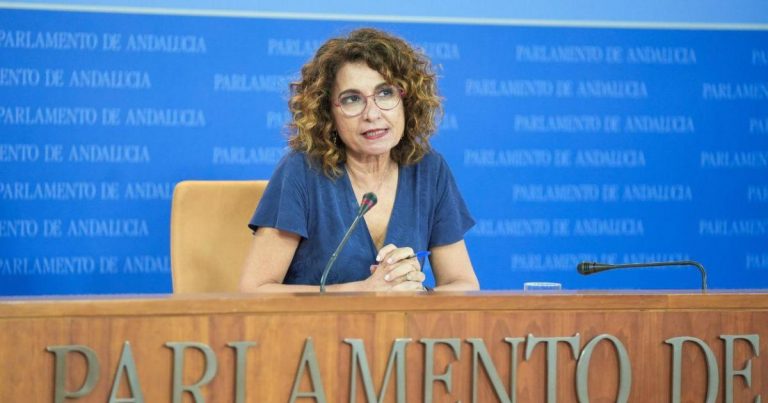 María Jesús Montero: Salto al Senado y condena a la 'estrategia de odio' de la derecha