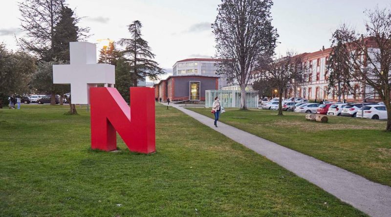 Salud cesa a alto cargo del Hospital Universitario de Navarra
