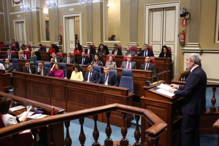 Diputados Canarios Superan en Salario a los de Madrid