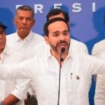 ¿El fin del diálogo en Colombia? De la Espriella marca distancia