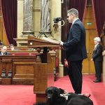 Diputado de Junts denuncia trato vejatorio en comisaría por idioma
