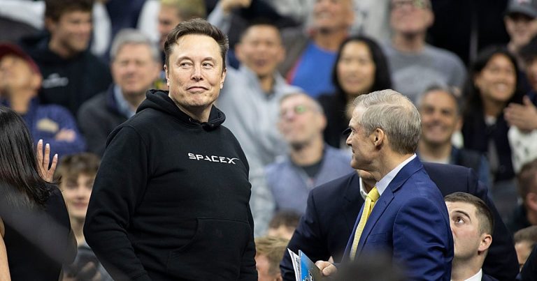 Elon Musk alquila el Parador de Lerma para ver el eclipse: SpaceX
