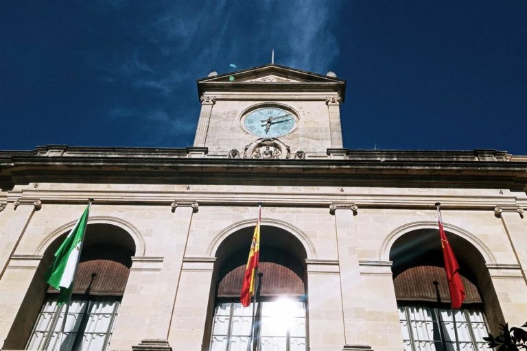 Muere Luis Uruñuela: el primer alcalde de Sevilla en democracia