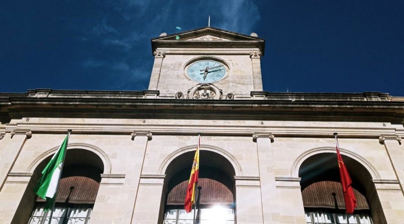 Muere Luis Uruñuela: el primer alcalde de Sevilla en democracia