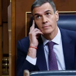 Pedro Sánchez analiza la crisis de Ceuta en videoconferencia con siete